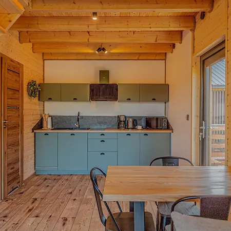 Podgorski Chill منتزه العطل *