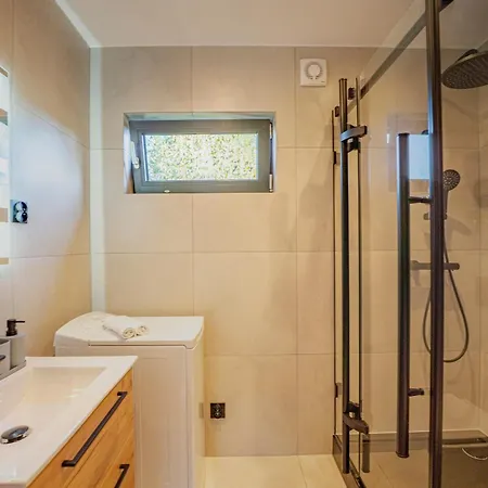 منتزه العطل Podgorski Chill Dziwiszow